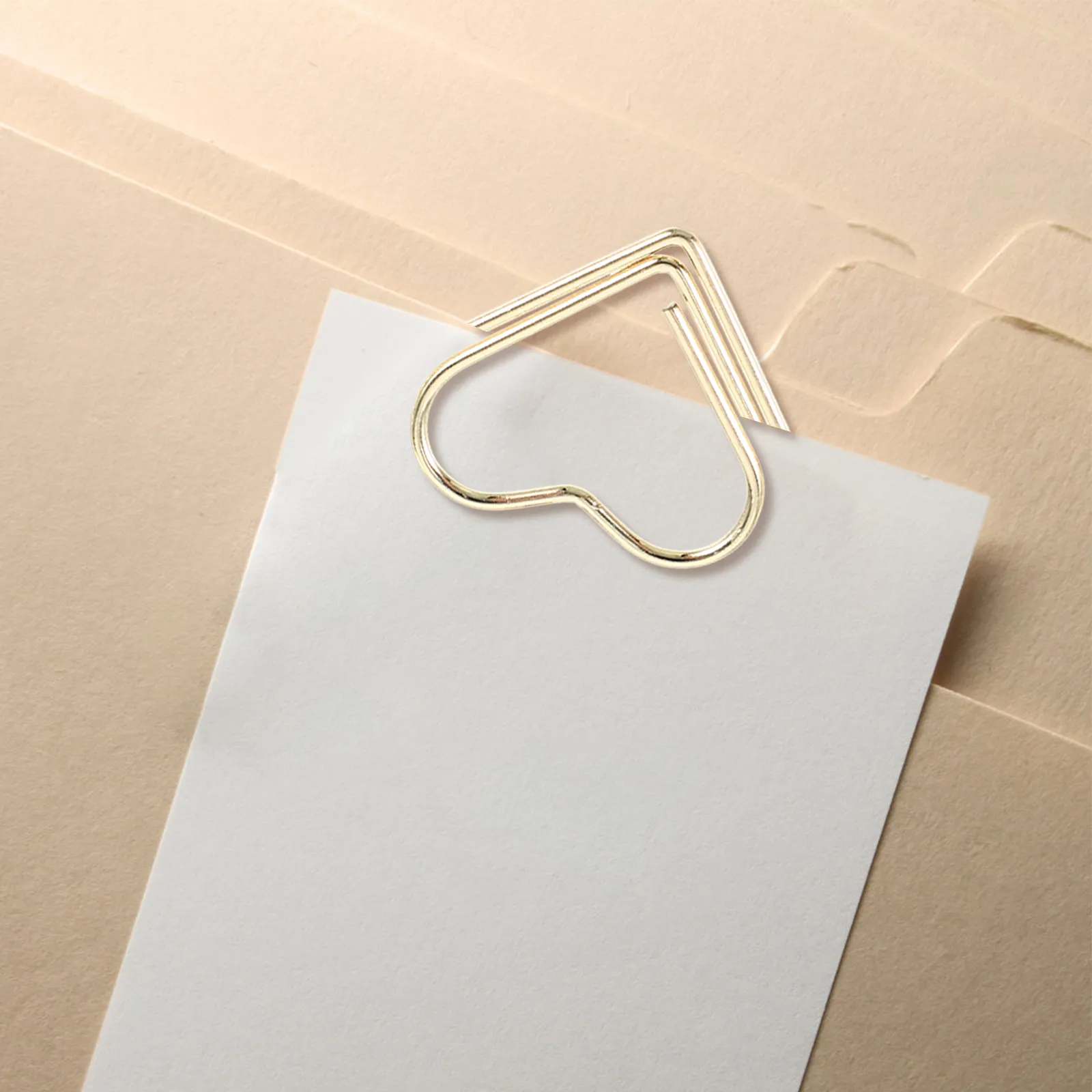 

24Pcs Cute Heart Paper Clips Strong Aluminum Alloy Small Metal Paperclips for Home Office School Decoration Document