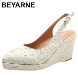 BEYARNE scarpe con zeppa con fibbia tacco alto ricamo retrò sandali da donna pantofole a punta femminili espadrillas con tacco alto paglia