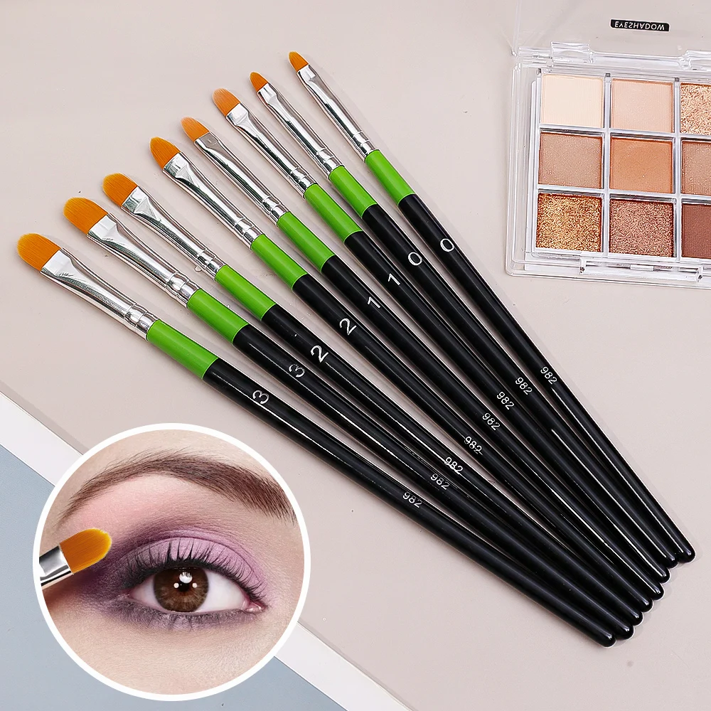 Pinceaux de maquillage professionnels pour fard à barrage et correcteur, brosse cosmétique à tête plate douce pour les yeux et le visage, manche en bois, outils de beauté pour femmes, 1/4 pièces