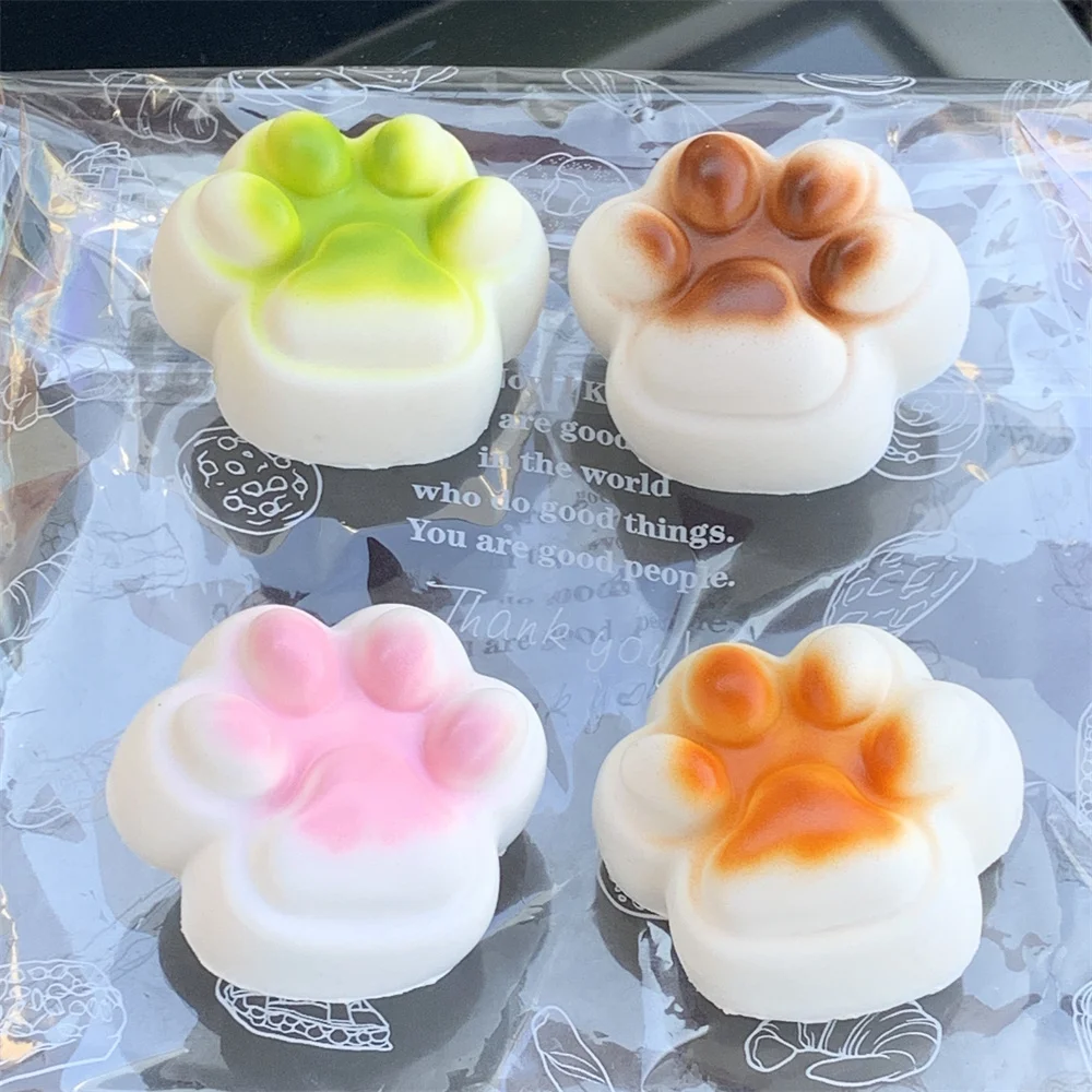 2.6in 1 adet kek Dim kedi Paw sevimli pençeleri oyuncaklar yumuşak dokunmatik kapalı eğitim yavaş ribaund plastik olay hediye dekorasyon Prop yapışkan DIY