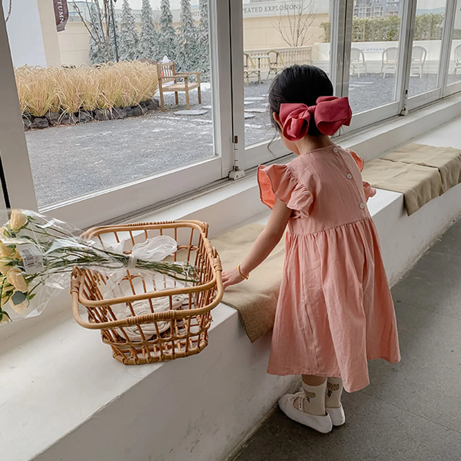 

Summer 1-6years Baby Girls Pink Flying Sleeve Short Sleeve Simple Dress Cute Wind Round Neck Design Feeling Pleated Small Skirt