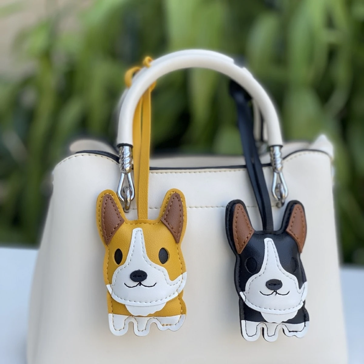Keychain Charm Cute Corgi Brown Leather Bag Pendant Bulldog Car Keys Hanging Ornament for Women Girls Backpack Gift Lightweight
