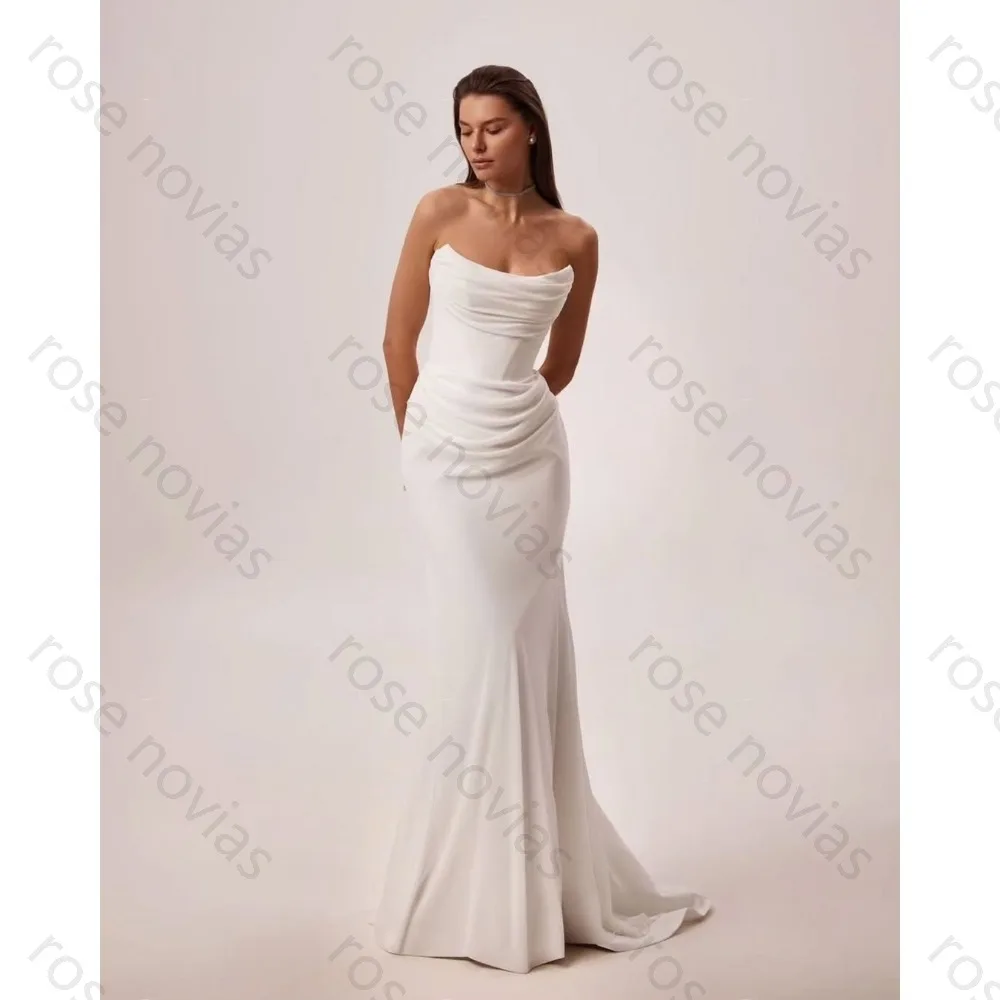 

Minimalist Strapless White Ruched Mermaid Wedding Dress Satin Crepe with Train for Modern Wedding 2026 Collection
