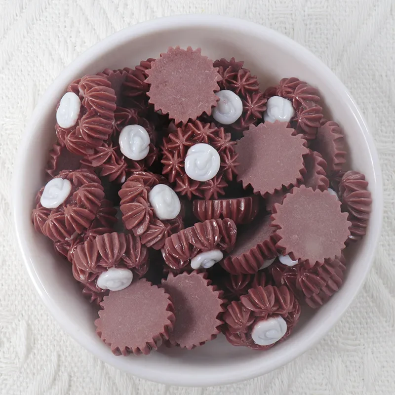 10/100Pcs New Resin Cartoon Colored Chocolate Cookies Flat Back Cartoon Scrapbook Figurine DIY Bow Decor Accessories Crafts