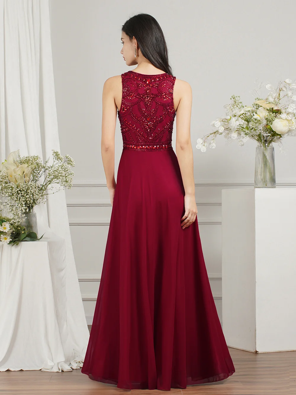 ผู้หญิง Burgundy ชุดเพื่อนเจ้าสาวยาว2022 Sparkly ประดับด้วยลูกปัดแขนกุดชุดราตรี Maxi Vestidos Elegant ความยาว