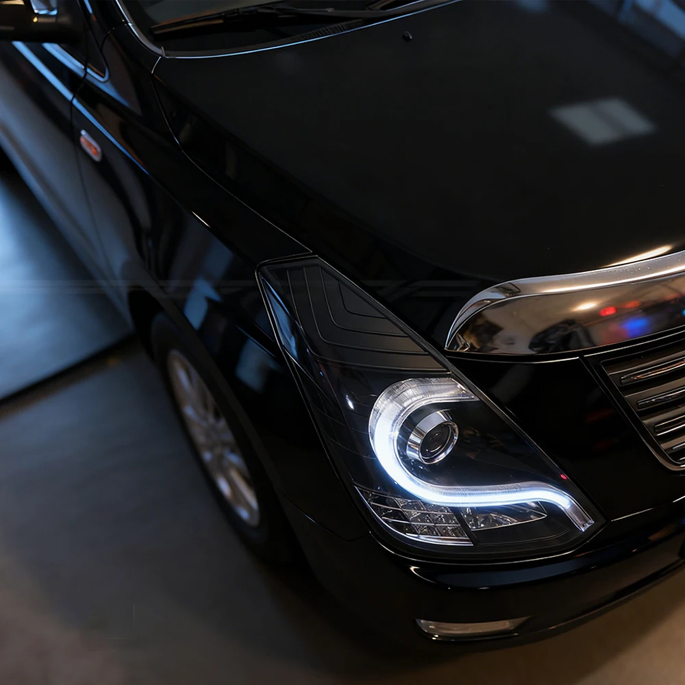 

Для Hyundai H-1 2007-2011 обновление автомобильных фар в сборе, высокое качество, новый стиль, светодиодный объектив проектора, аксессуары Plug and Play