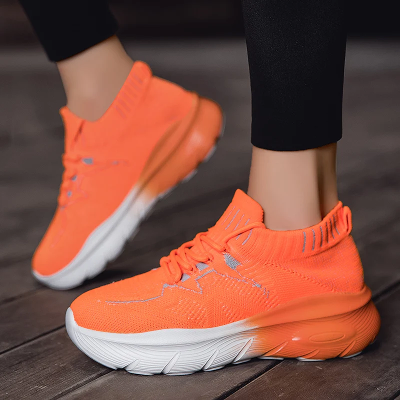 

Summer new breathable women's shoes, flying mesh surface sports shoes, student versatile casual thick-soled running trendy shoes