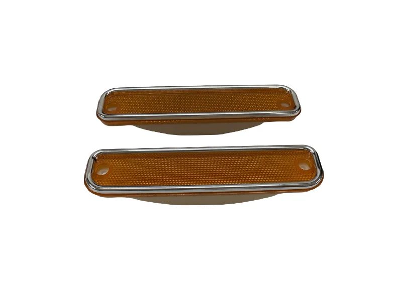 

Amber Lens With Chrome Trim Side Marker Light For Chevrolet Blazer Suburban Pickup Truck / GMC Jimmy Suburban Pickup Truck 73-80