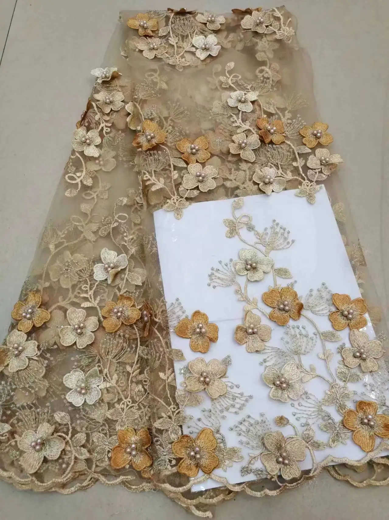Luxe 3D-bloemen met parels Franse kantstof Hoge kwaliteit kant Netto Afrikaanse kantstof Kralen Kantstoffen voor bruiloft