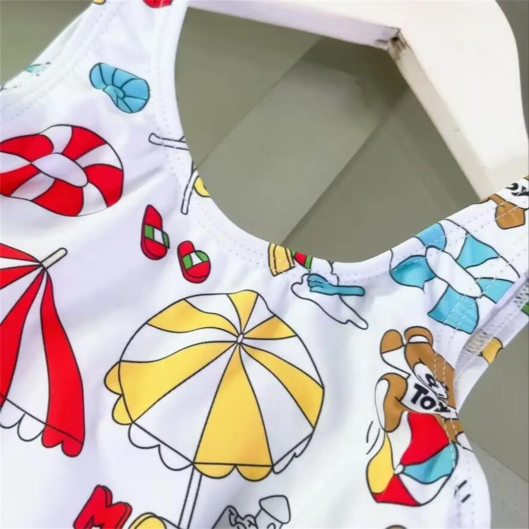 ملابس سباحة جديدة للفتيات لعام 2025 ملابس سباحة للأطفال مطبوعة بالكامل ملابس سباحة راقية للبيع بالجملة