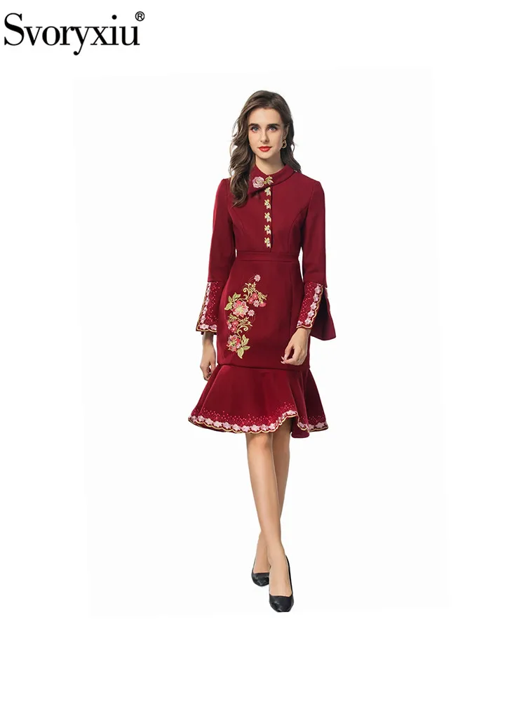 

Svoryxiu Fashion Runway Autumn Burgundy Elegant Fishtail Dress Women Stand Collar Long Sleeve Embroidery Buttock Covering Dress