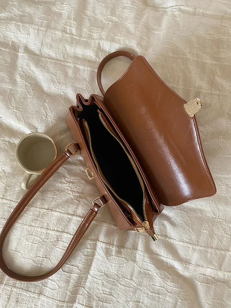 Casual Women\'s Underarm Bags Vintage Luxury Ladies Shoulder Bag PU Leather Fashion Female Tote Purse Handbags Retro Armpit Bag
