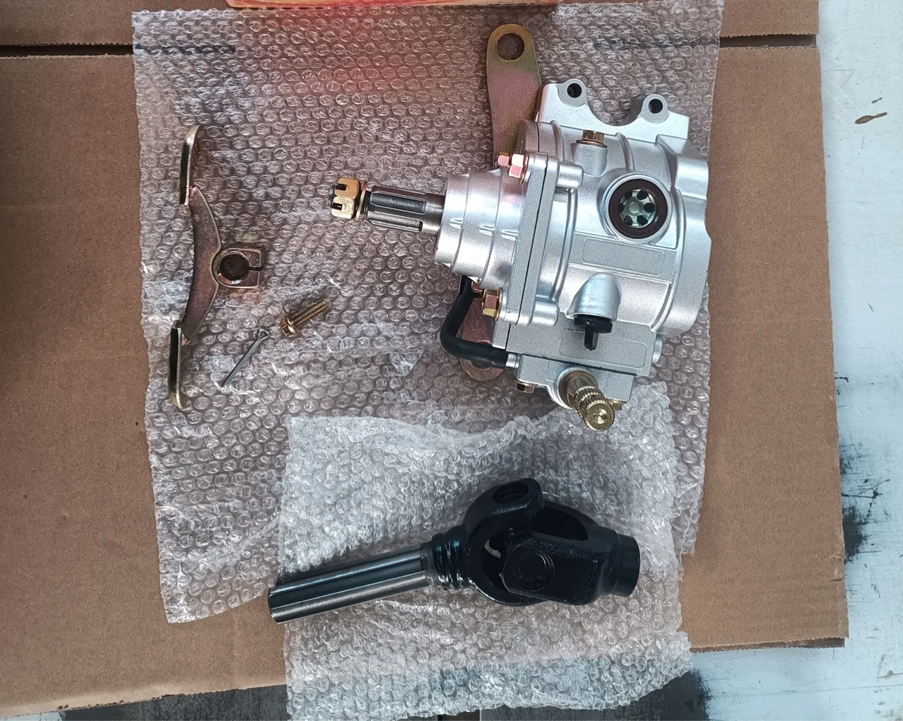 

Реверс трехколесного велосипеда CG200 150cc