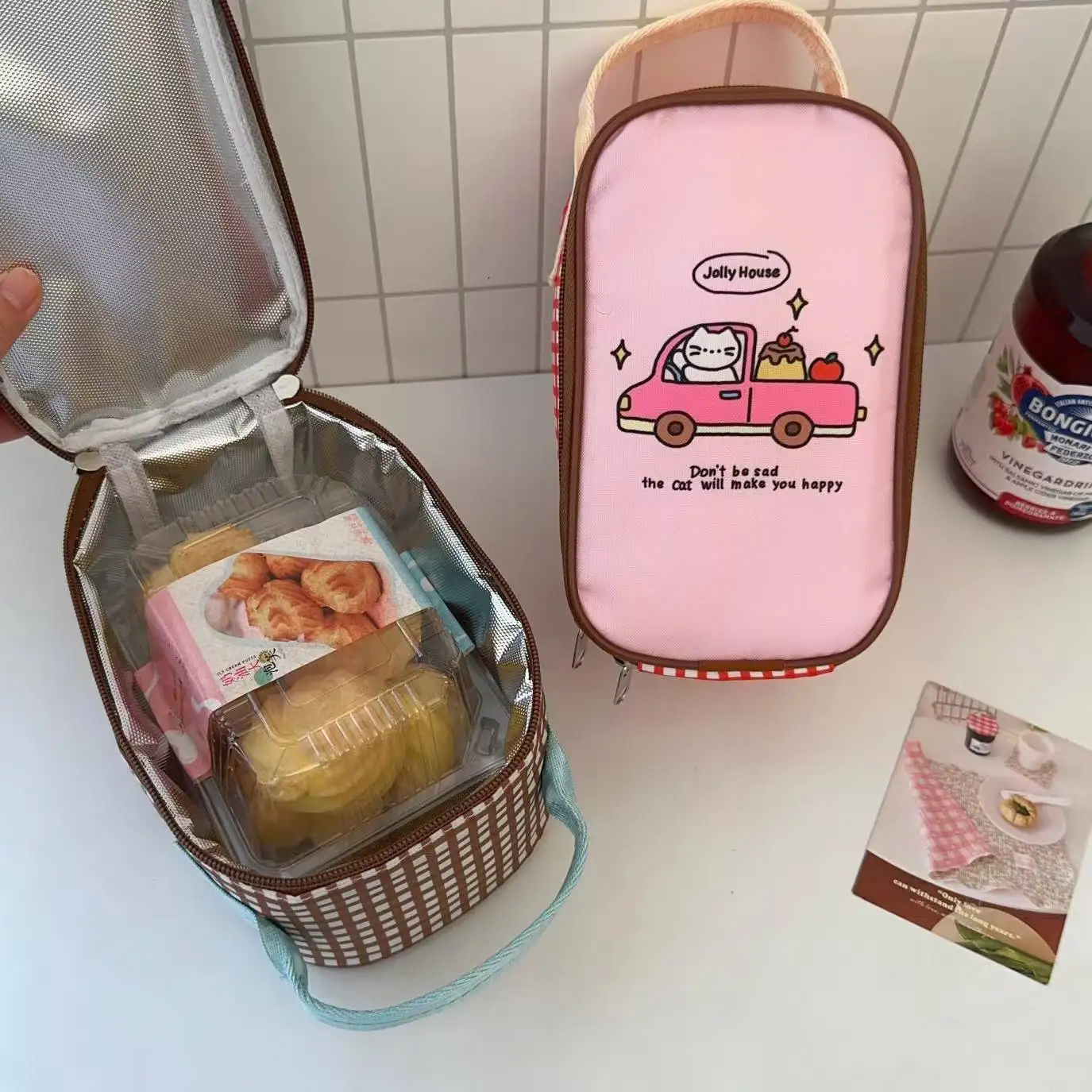 Niedliche tragbare Lunchbox-Tasche, große isolierte Tasche für Studenten und Büroangestellte, Frühstückstasche mit hohem ästhetischem Wert – Detail 8