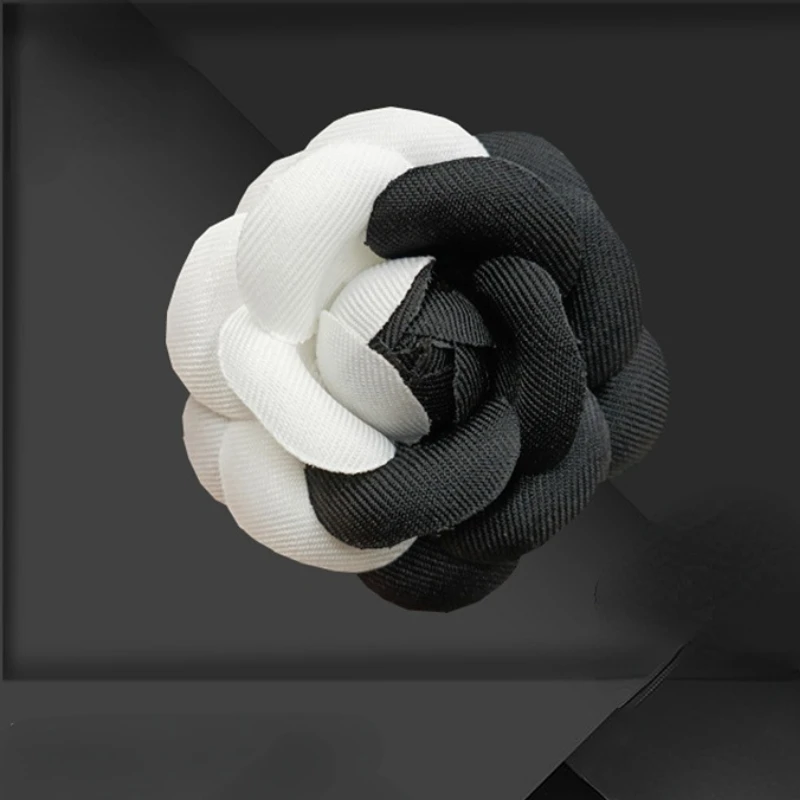 6,5 CM Stoff Kamelie Blume Brosche Perle Kragen Pins Hochzeit Party Corsage Luxulry Schmuck Broschen für Frauen Zubehör – Detail 3