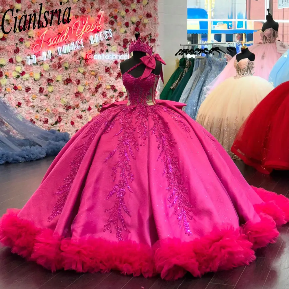 

Фуксия Иллюзия на одно плечо с бантом Quinceanera Платья Бальное платье Аппликации Кружева Тюль Складки Sweet 15 Años Мексиканский индивидуальный заказ