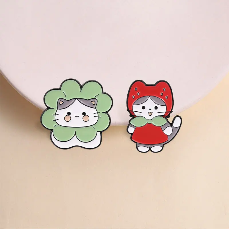 Cute Cat Strawberry Flower Shape Brooch Casual Commute Party Cartoon Metal Badge Gift Pin DIY Clothing Bags Hat Scarf T-shirt