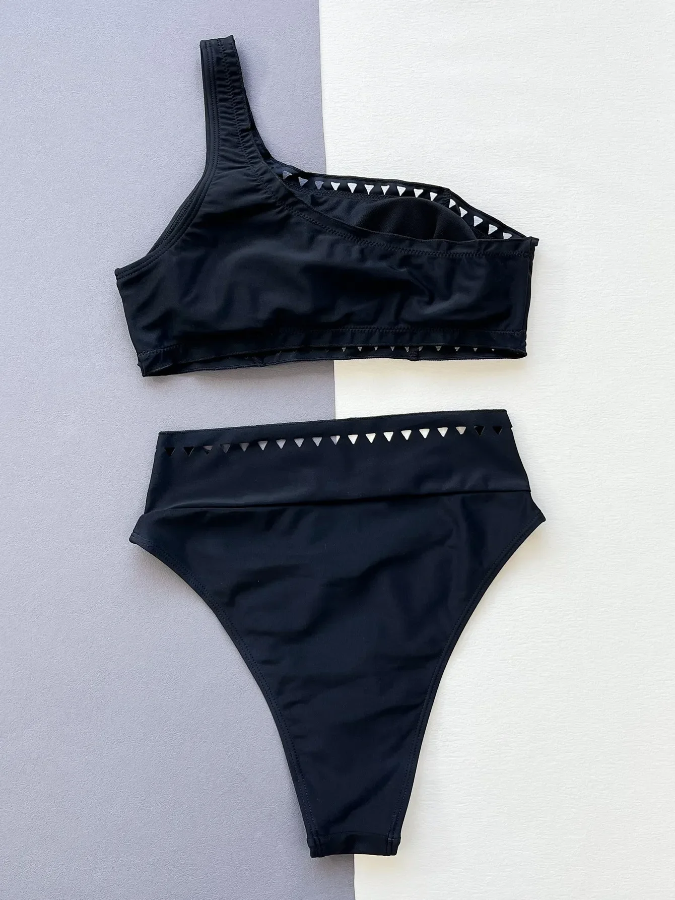 2025 novo preto 2 peças maiô de cintura alta conjunto biquíni sexy oco para fora ombro único sem costas praia maiô