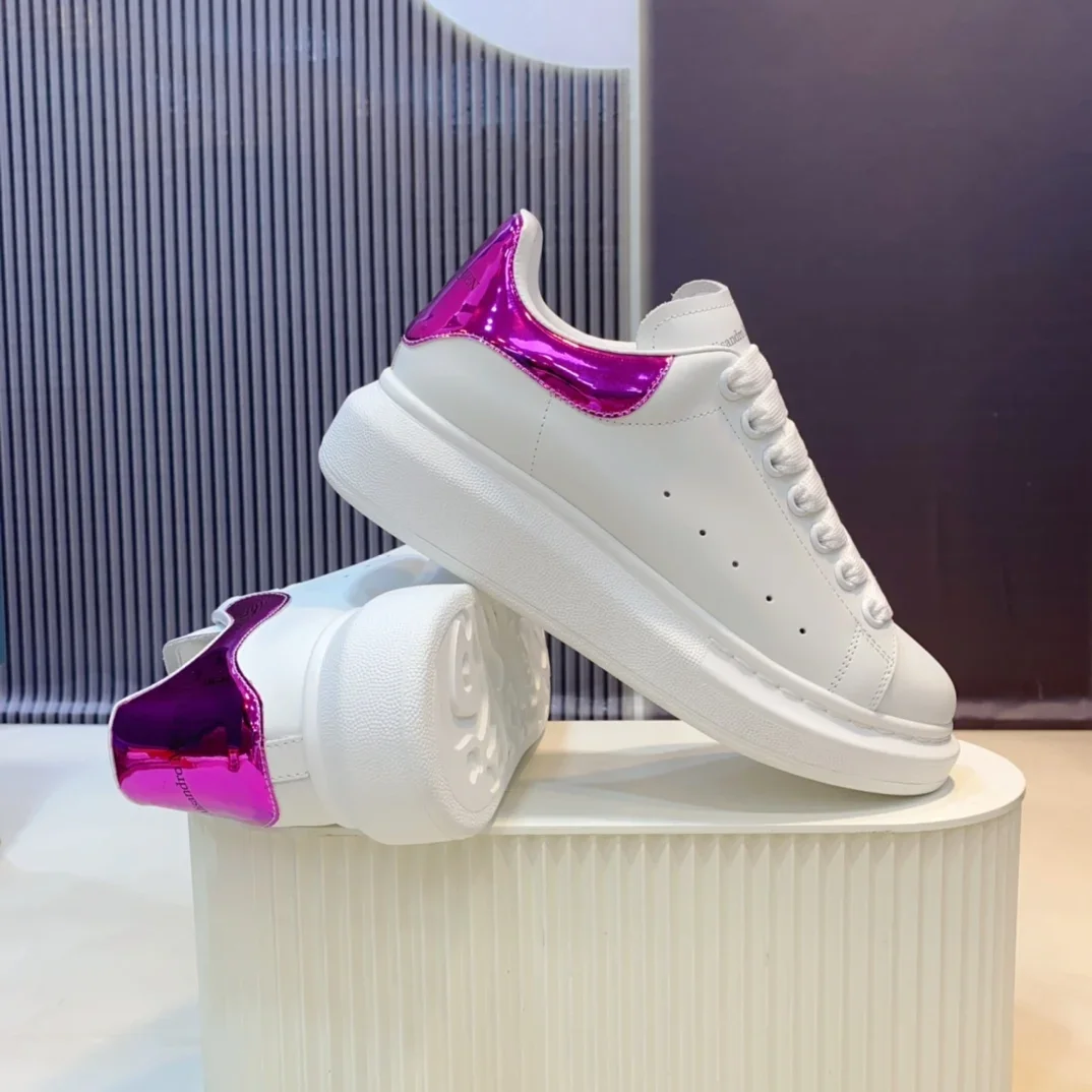 

Top Hight Quality Mens Casual Sneakers Real Leather Womens Brand Designer Tennis Shoes Classic Fashion Design running shoes