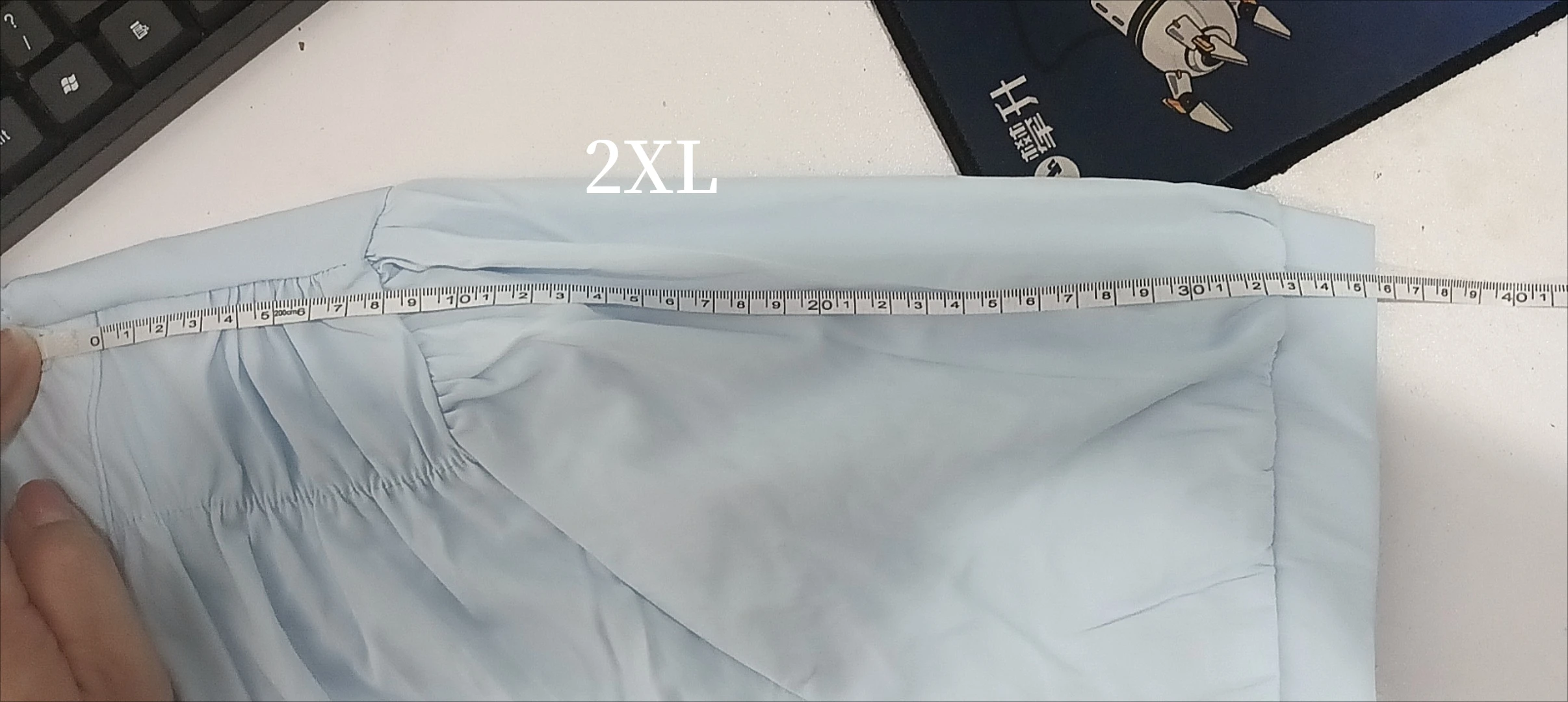 200 Pounds Plus Size Elastische Taille Büro-Damen-Trendhemd und Bluse Einfarbiges Oberteil Damenbekleidung V-Ausschnitt French Chic Basics – Detail 8