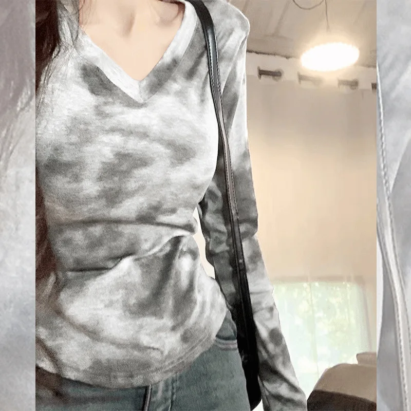 American Retro Tie Dye Cropped V Neck Tee Women's Waist Defining Slim Base Layer Top Long Sleeve Bottoming Tee Tops