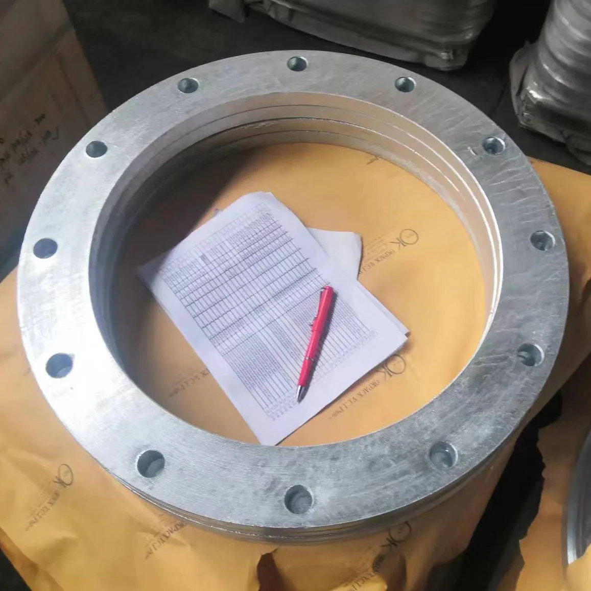 DN1200 PN10 طلاء مجلفن من الفولاذ الكربوني شفة فضفاضة لأنابيب البولي ايثيلين #3