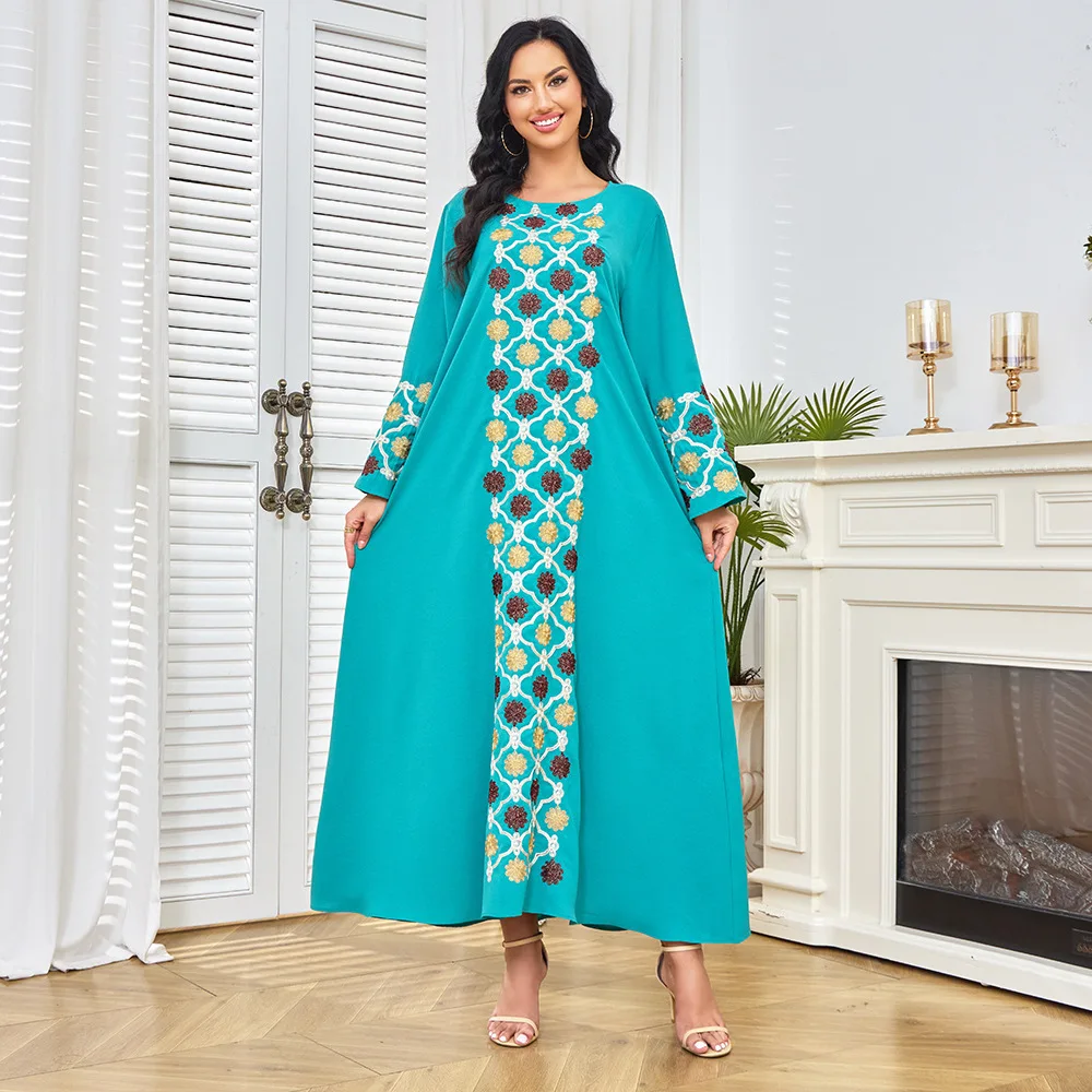 Women's clothing new Muslim clothing elegant embroidery round neck long robe dress women's dress