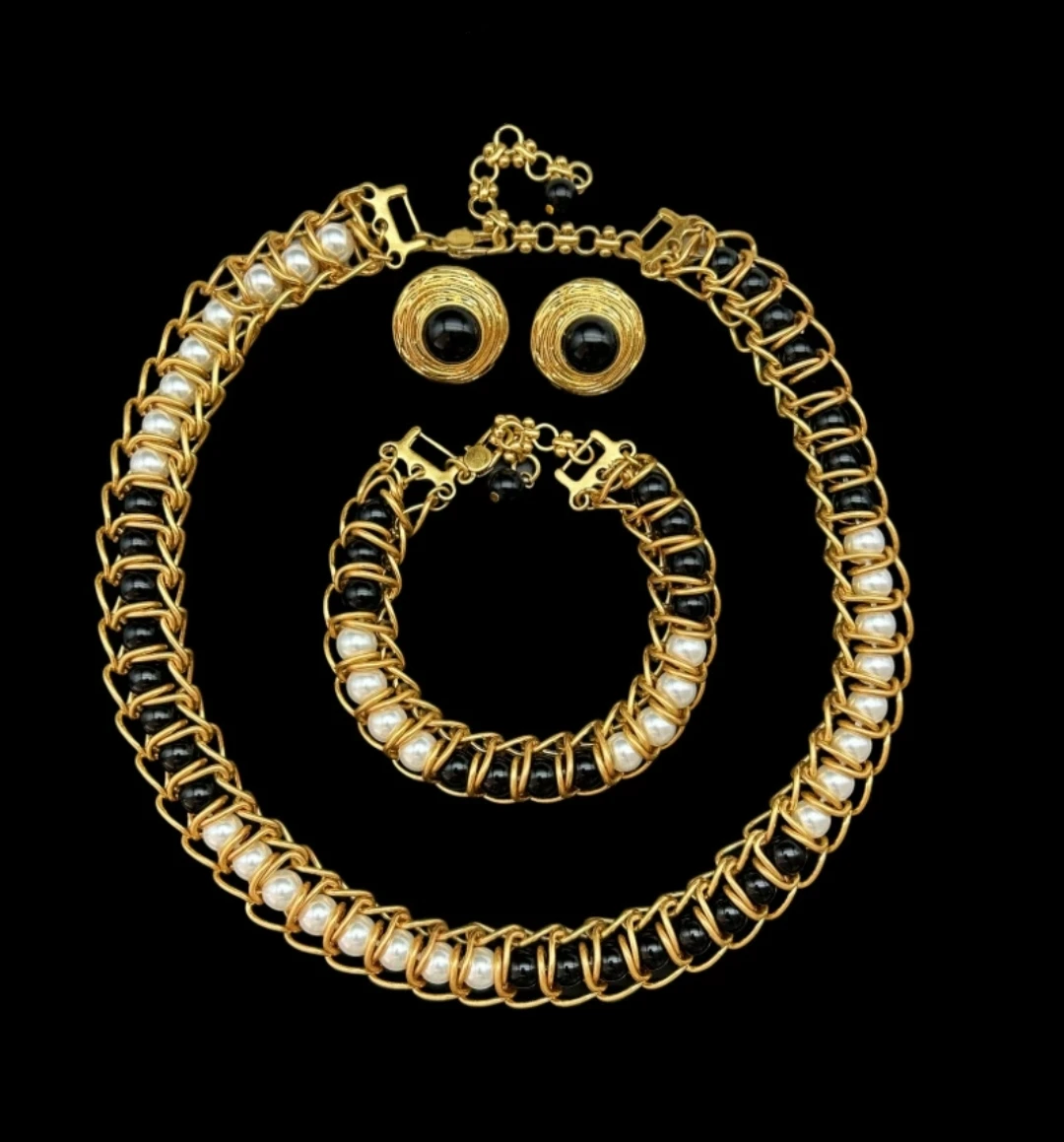 Vintage Black White Pearl glass Bead Metal Chain Necklace Earring Bracelet Women's Fashion Accessories Personality Jewelry Sets