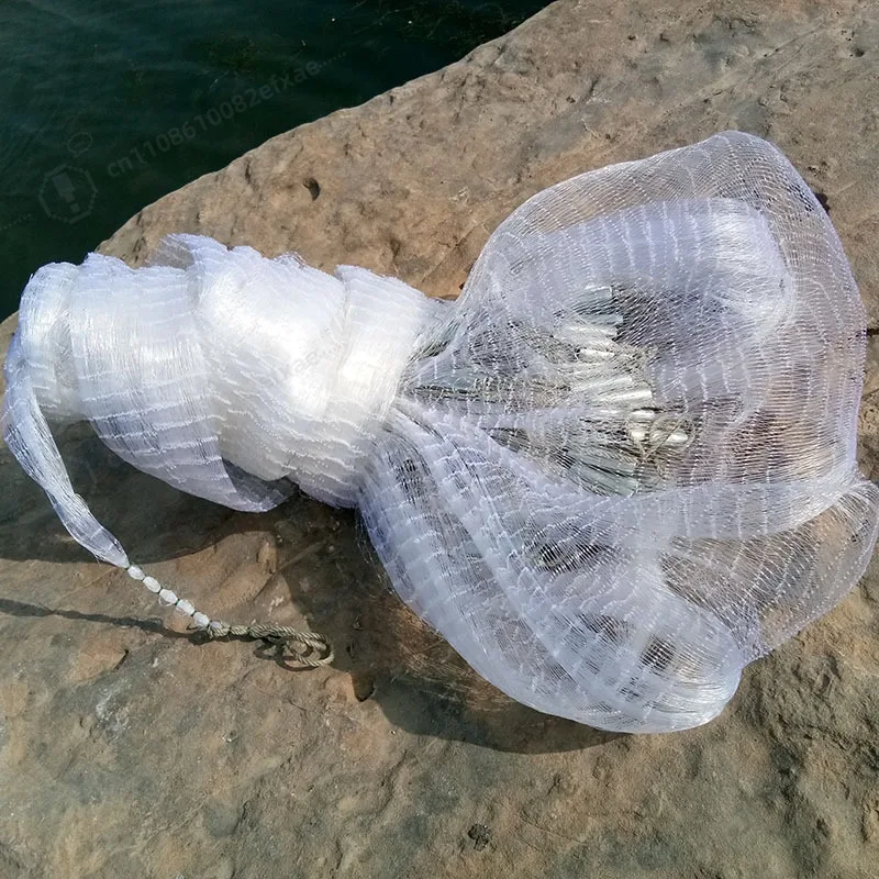 Traditional Hand Cast Fishing Net Nylon Material Durable Water Repellent Throwing Net for Fishing