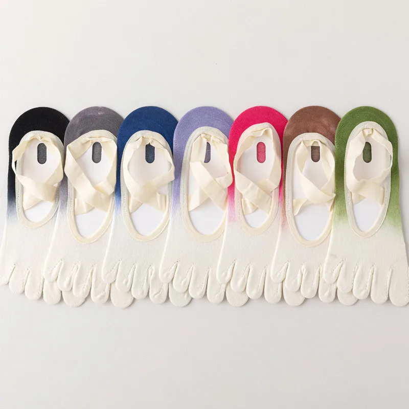 อินเทรนด์Gradient Cross Strapห้านิ้วถุงเท้าโยคะผู้หญิงAnti Slip Professionalถุงเท้าพิลาทิสเต้นรําในร่มฟิตเนสกีฬาถุงเท้า