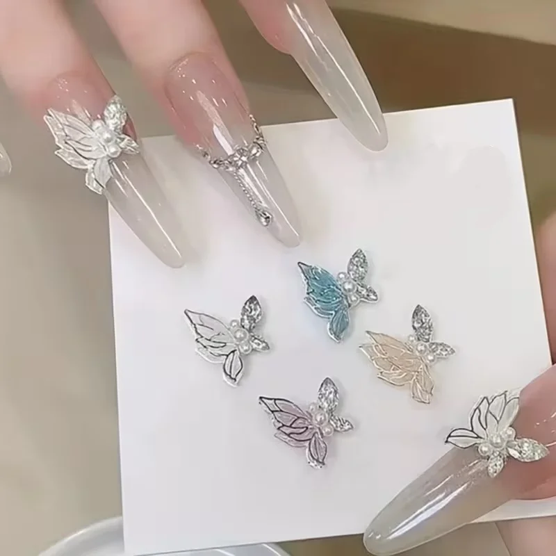 5 szt. Ozdób do paznokci w kształcie motyli z cyrkoniami i perłami, dwuwarstwowe, cienkie skrzydła motyla, eleganckie dekoracje do manicure