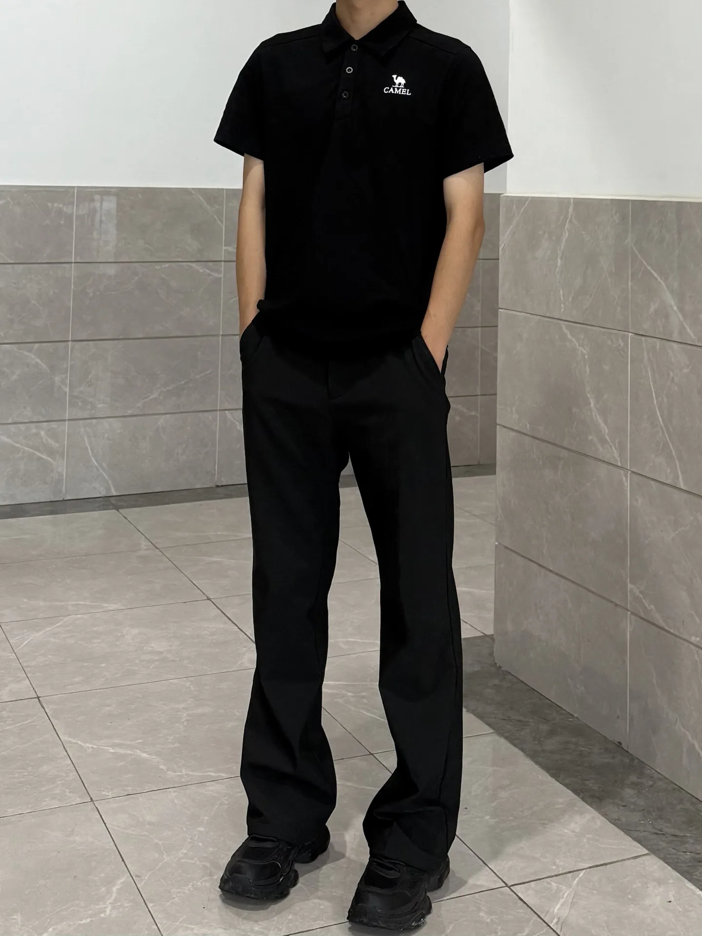 Black Ice Silk Men's West Pants Slim Fit Trousers Lightweight Luxury Style Pleated Straight Leg Casual Summer Fashion