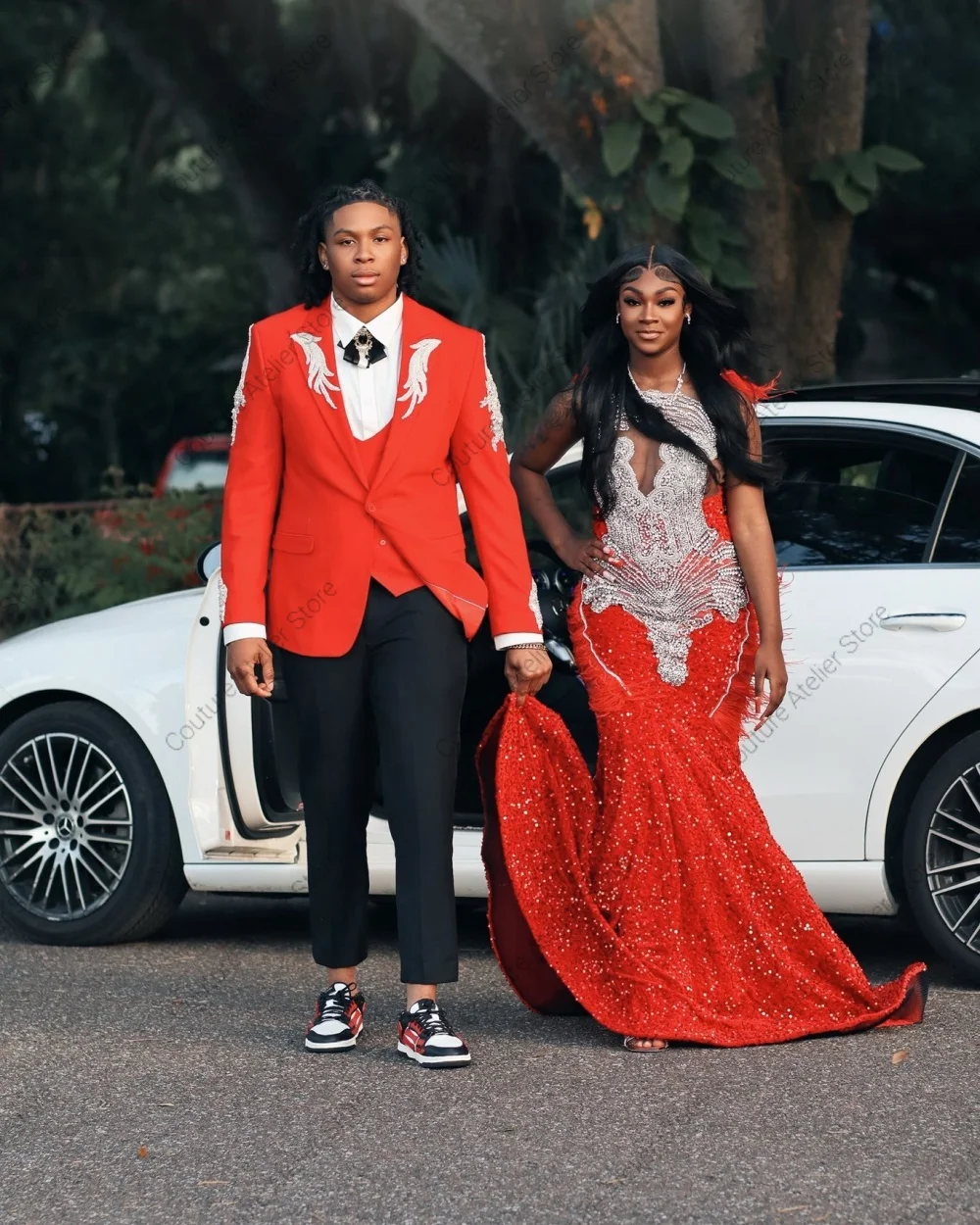 

Гламурные красные платья для выпускного вечера с пайетками для темнокожих девушек, с перьями, бисером и стразами, в стиле русалки, африканское свадебное платье на заказ