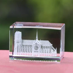 3D Internally Carve Notre Dame De Paris Crystal Ornament Crystal Crafts Sculptural Centerpiece Desk Glass Paperweight Party Gift