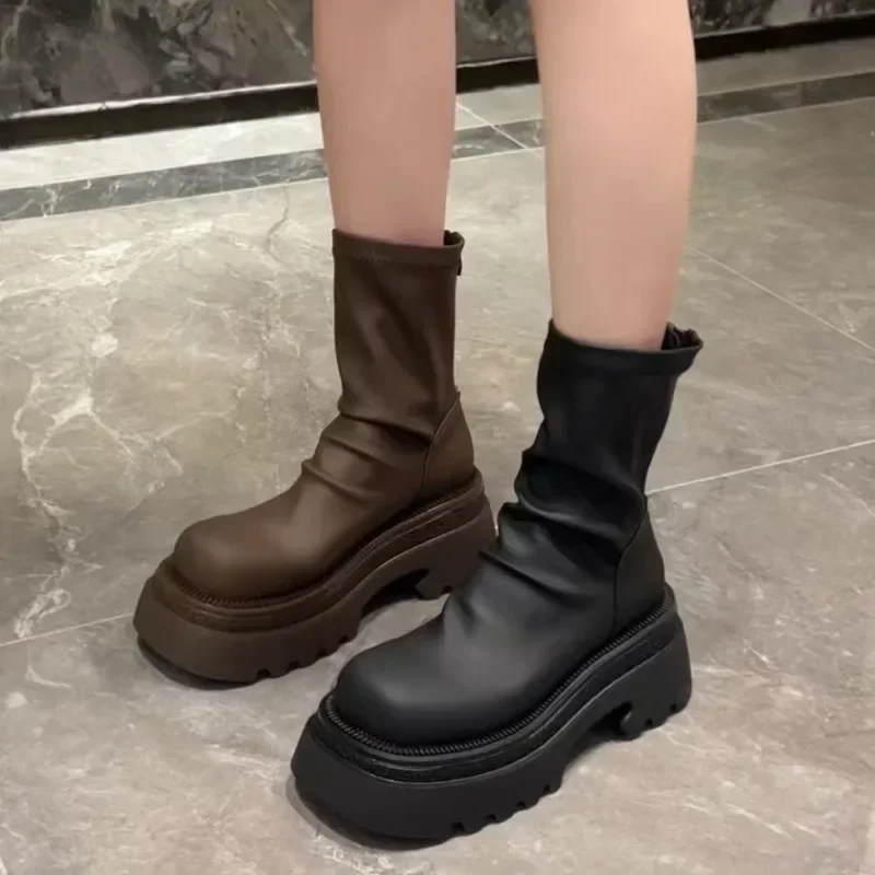 Botas de suela gruesa para mujer, Botines largos y cortos con plataforma de cuero arrugado, color marrón y negro, estilo Chelsea, novedad de 2023