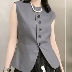 Round necked vest for women in spring and autumn, new top with waistband and slim fit, suit without sleeves, short