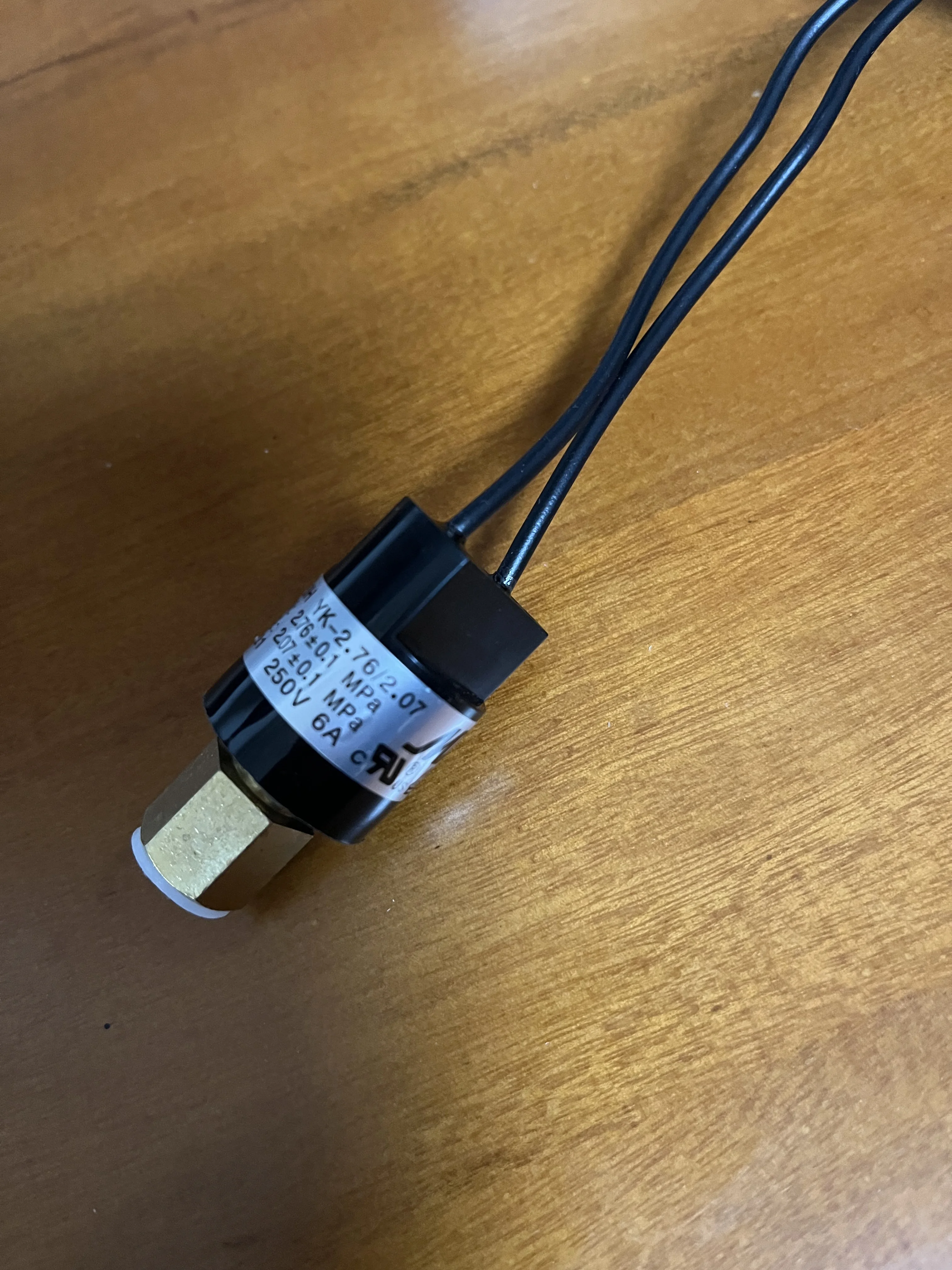 YK series pressure switch controller  YK-03H  2.76/2.07  MPA Air conditioning heat pump high pressure low close connect