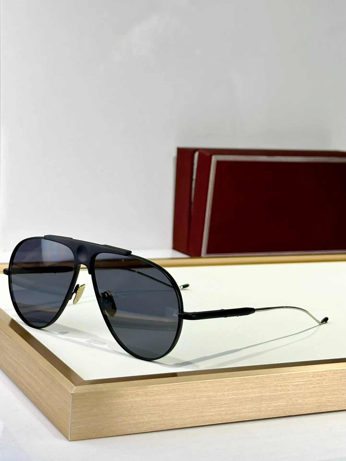 Trendy and Stylish Retro Round Metal Frame Sunglasses with Adjustable Temples; Sunglasses/eyeglasses, High-end Luxury Gifts.