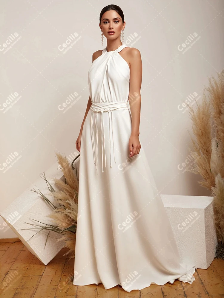 エレガントなウェディングドレス A ラインサテンブライダルドレスホルターネックローブフォーマルパーティーモダンなカスタマイズされたかわいい Vestidos デノビア