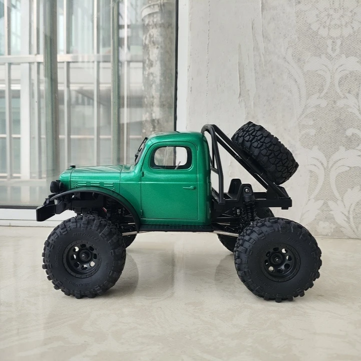 FMS New Xiaoqi 1/24 FCX24 Brushless Dynamic Performance RC Car Remote Control Model For Off-road 4WD Outdoor Climbing Toy Gift