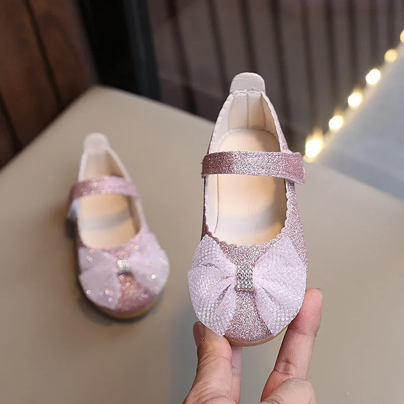 Spring Autumn Children Princess Shoes New Girls' Flat Shoes for Wedding Party Kids Leather Shoes Versatile Chic Sequins Bowknot