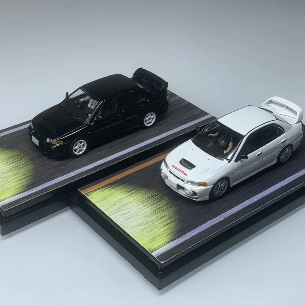 

Литой под давлением хобби, Япония, масштаб 1/64, Mitsubishi EVO, третье и шестое поколение, начальная серия D, модель автомобиля из сплава, Коллекционная игрушка в подарок