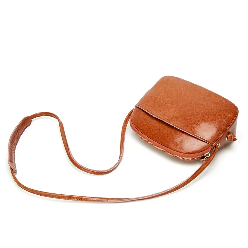 Korean Style Women High-Quality Mini Bag Fashionable Oil Wax Skin Shell Bag Classic Versatile Single Shoulder Bag Crossbody Bag