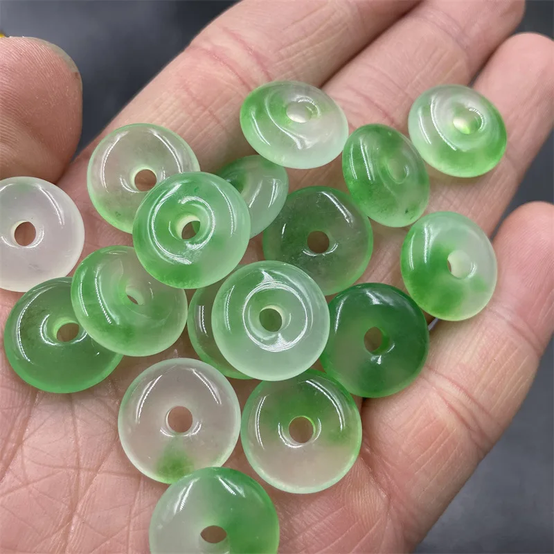 Cheap Jade Ice-like Floating Green Flower Bashan Jade Small Size Safety Buckle Pendant Emerald Green Jade Safety Buckle