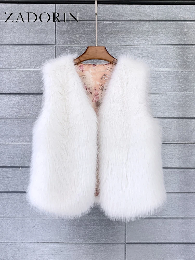 ZADORIN 2024 Autumn Winter Fashion Fur Waistcoat Women Casual Warm Faux Fur Vest V Neck Pink Black White Faux Fur Coat Crop Tops