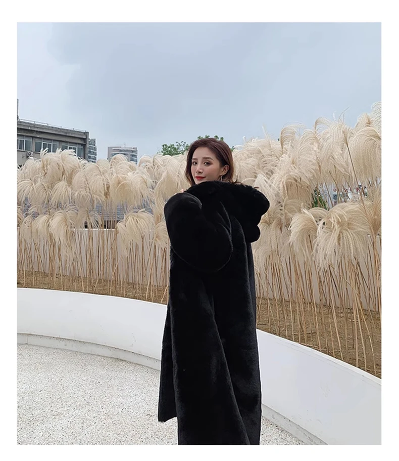 Lautaro Winter Long Loose Casual Windproof Soft Thick Warm Fluffy Green Black Faux Fur Coat Women with Hood Furry Overcoat 2023