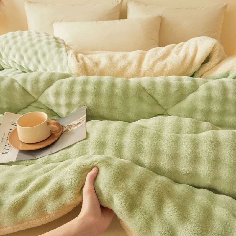 Thick Lamb Fleece Quilt Winter Comforters Double-sided Plush Warm Quilt Core Soft Anti-Static No Filling Shifting Duvet Insert