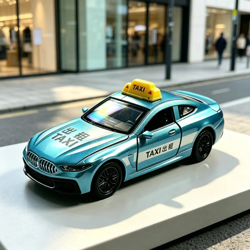 Alloy Taxi Car Model, Pull-Back Die-Casting Double-Door Toy with Taxi Roof Lamp, Can Open the Door of the City Taxi Car, Suitabl