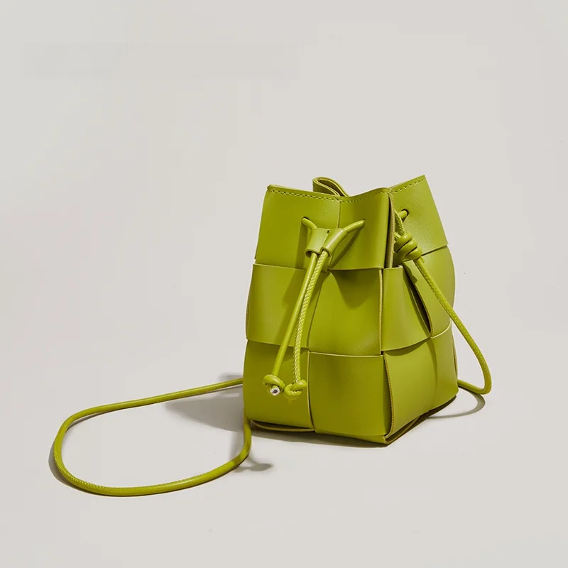 

MIEARVL KGDS Lightweight Woven Buet Bag Single oulder Crossbody Bag New 2024 Soft Surface Pure Color Casual Handbag