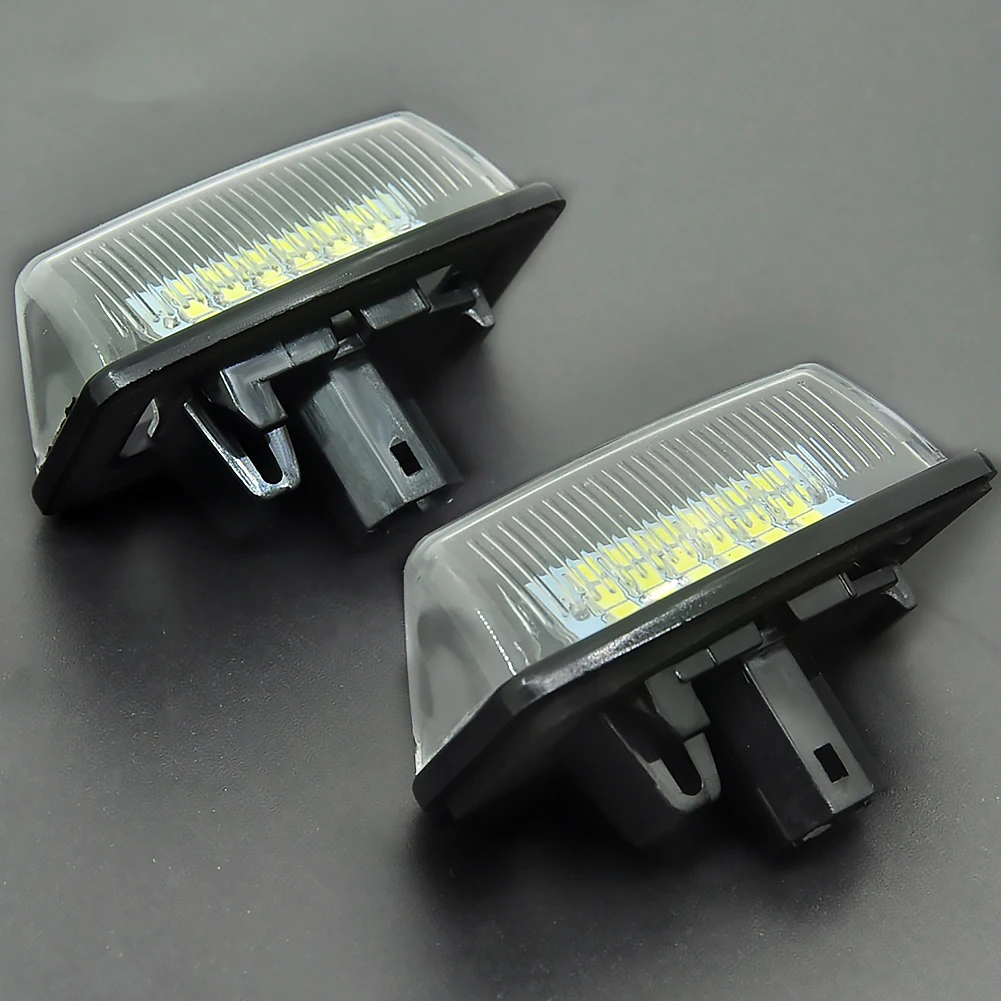 2Pcs For Toyota Alphard Wish Noah/Voxy Estima Caldina Corolla Crown Majesta Starlet Sprinter Celica Raum LED License Plate Light